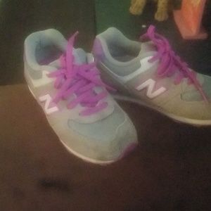 Girls new balance shoes
